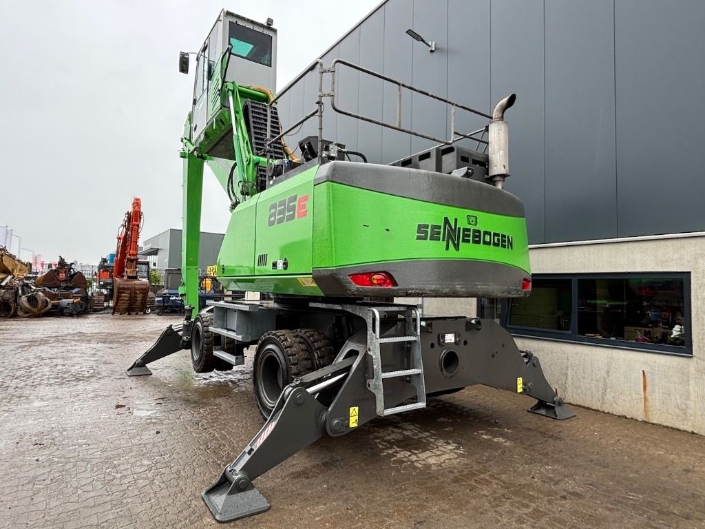 2018 Sennebogen 835E material handler, rear three-quarter view 2018 Sennebogen 835E material handler, rear three-quarter view