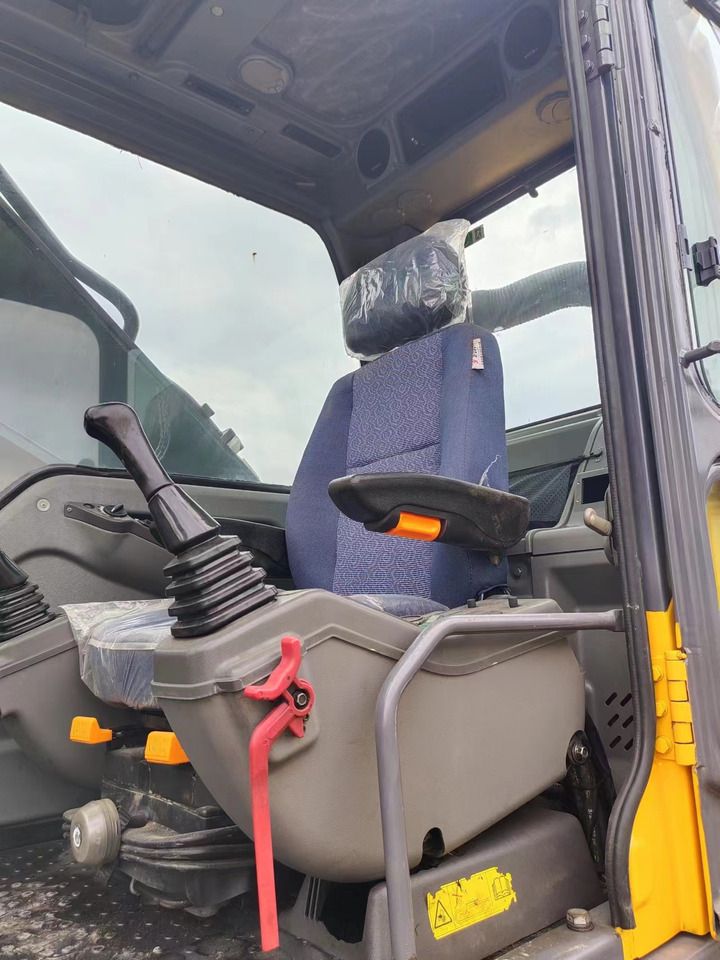 2018 Volvo EC360 crawler excavator interior cab view 2018 Volvo EC360 crawler excavator interior cab view