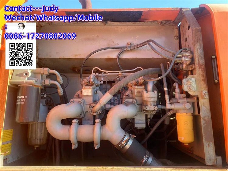 2020 Hitachi ZX350 crawler excavator engine compartment view 2020 Hitachi ZX350 crawler excavator engine compartment view