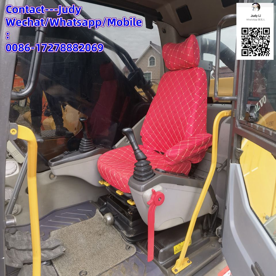 2022 Volvo EC480 crawler excavator cab interior view 2022 Volvo EC480 crawler excavator cab interior view