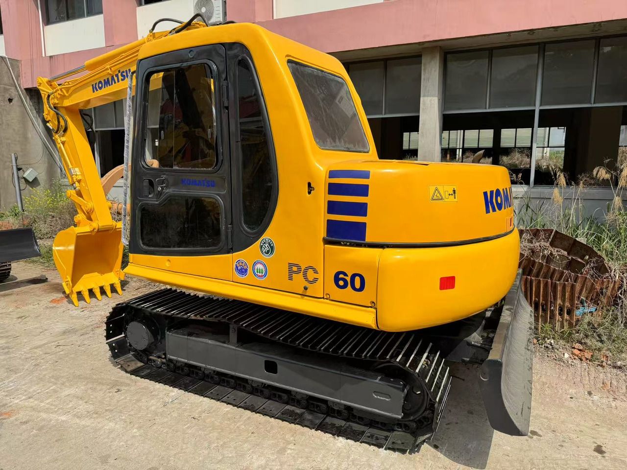 2018 Komatsu PC60-7 mini excavator, rear three-quarter view 2018 Komatsu PC60-7 mini excavator, rear three-quarter view
