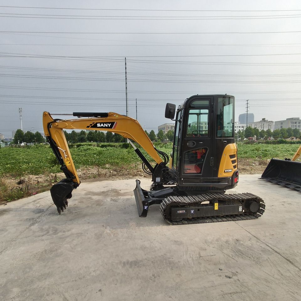 2023 Sany SY35U mini excavator, side view 2023 Sany SY35U mini excavator, side view