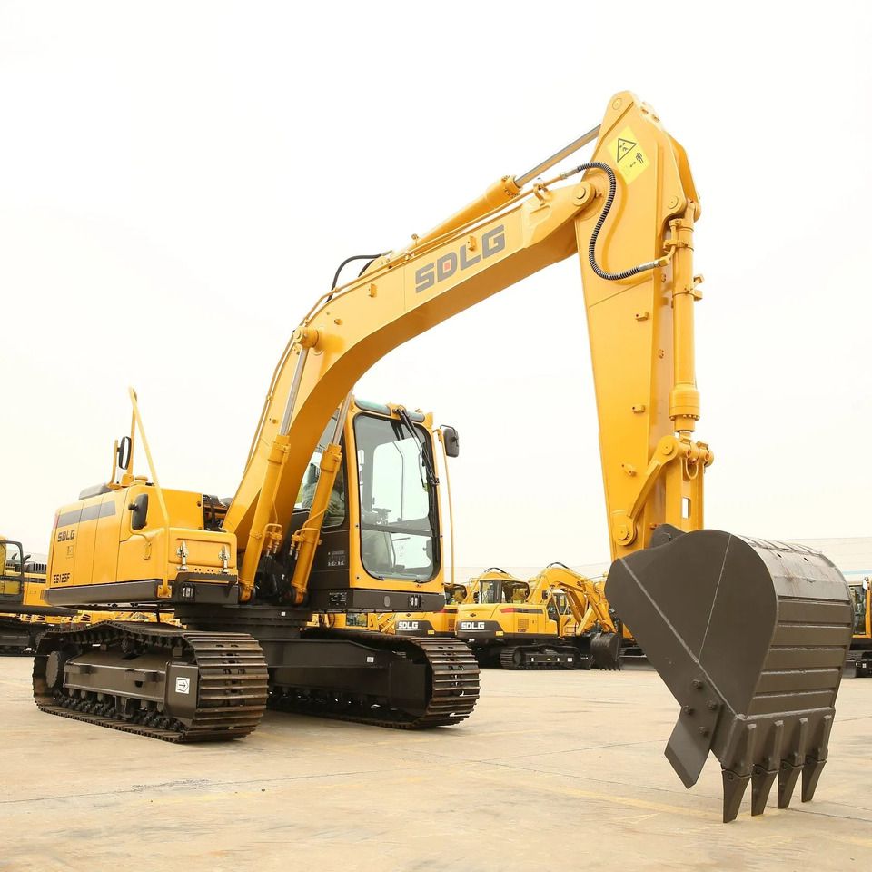 2026 SDLG E6215F crawler excavator, front three-quarter view
