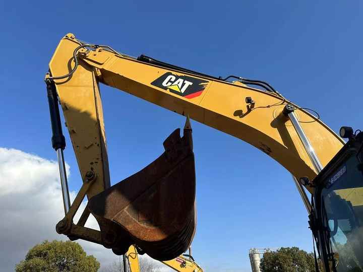 Caterpillar 320GC Paletli Ekskavatör