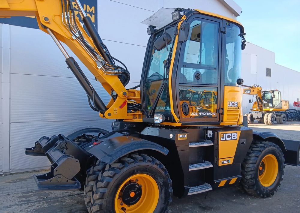 2024 JCB Hydradig 110W wheel excavator, side view 2024 JCB Hydradig 110W wheel excavator, side view