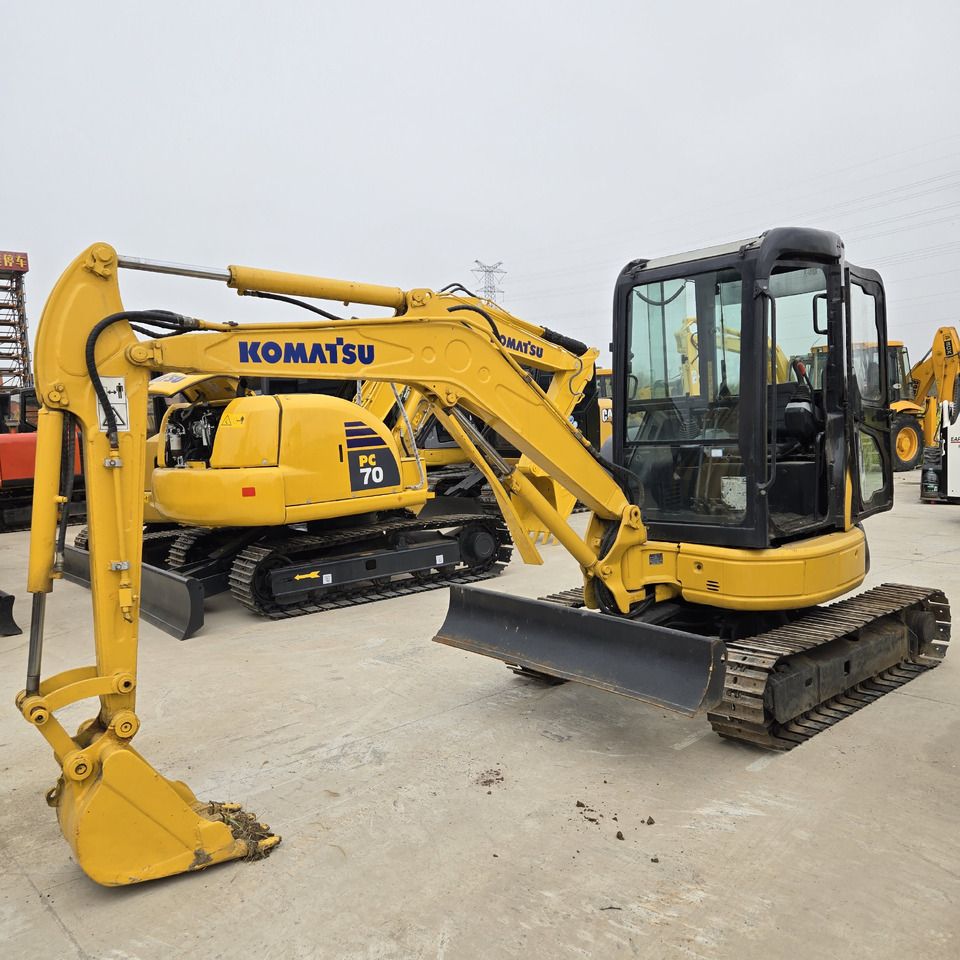 2021 Komatsu PC70 mini excavator, side view 2021 Komatsu PC70 mini excavator, side view
