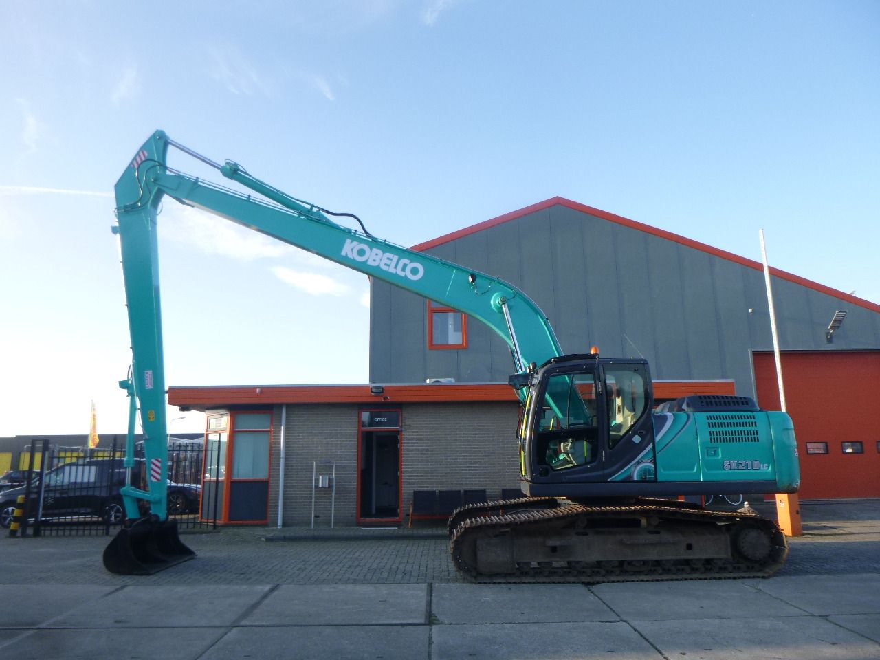 2019 Kobelco SK210LC-10E crawler excavator, side profile view