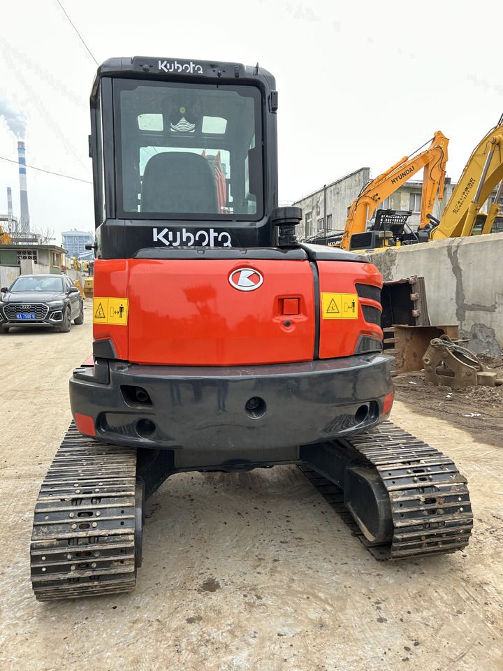 2023 Kubota KX163-5 mini excavator rear view 2023 Kubota KX163-5 mini excavator rear view
