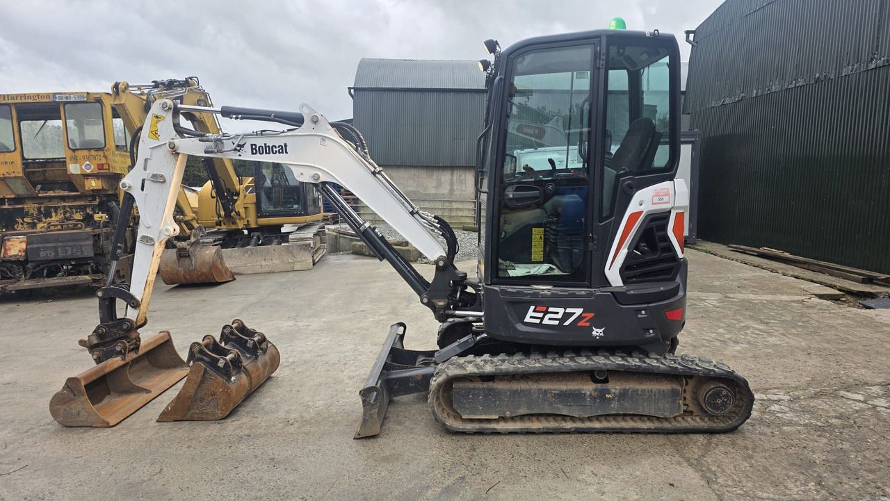 2023 Bobcat E27Z mini excavator, side profile view