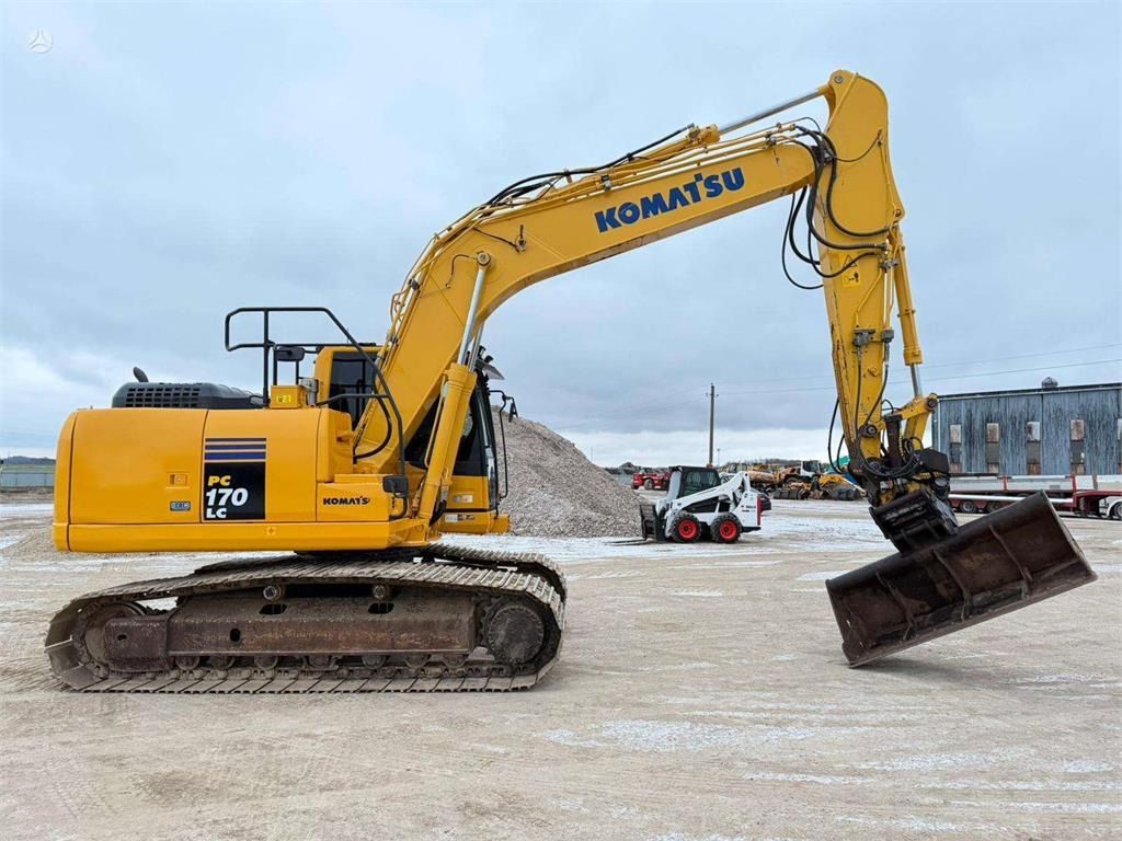 2016 Komatsu PC170 LC-10 crawler excavator, side view