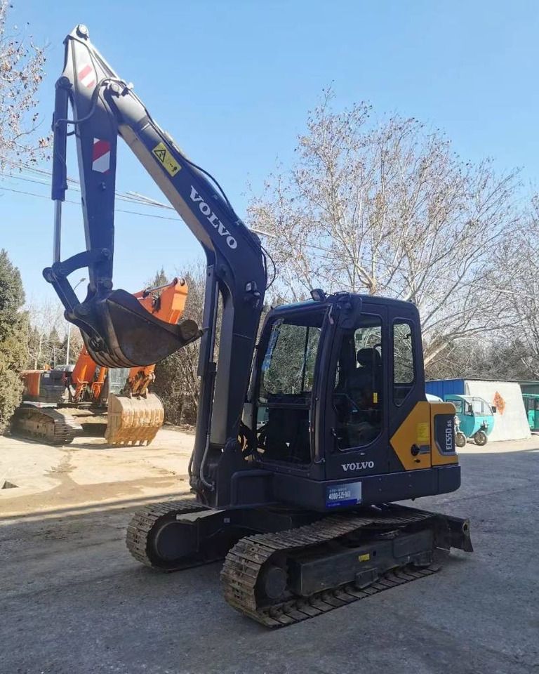 2025 Volvo EC55D mini excavator, side view 2025 Volvo EC55D mini excavator, side view
