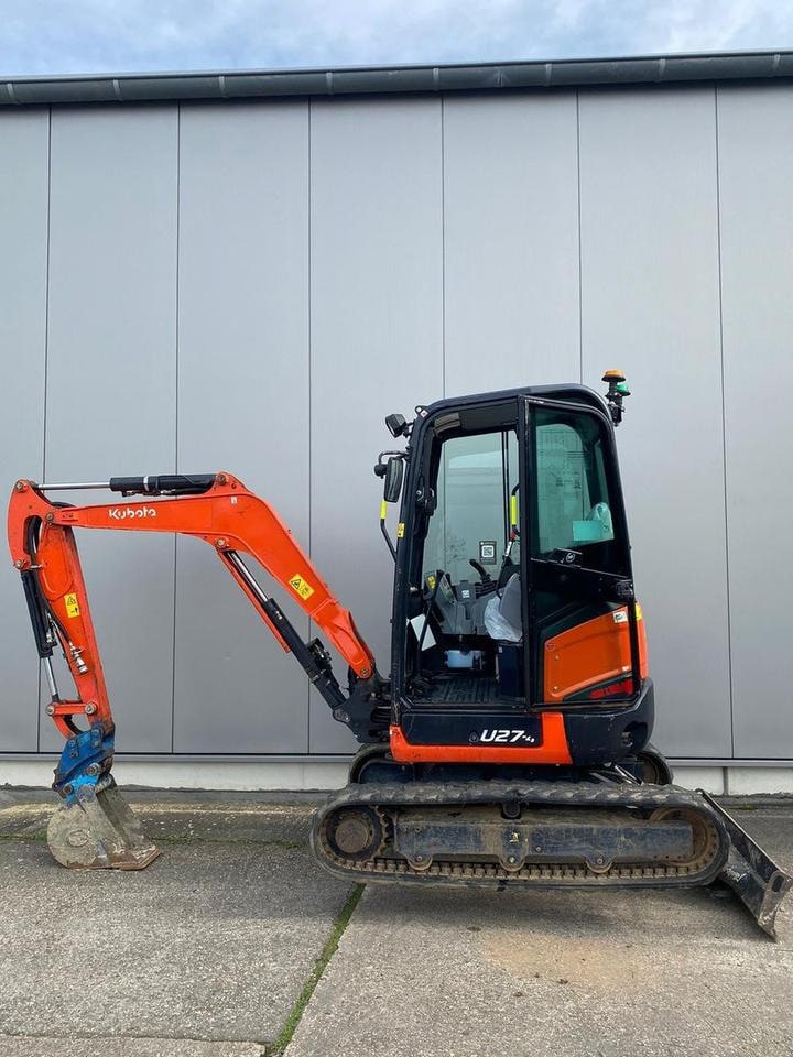 2021 Kubota U27-4 mini excavator, side view 2021 Kubota U27-4 mini excavator, side view