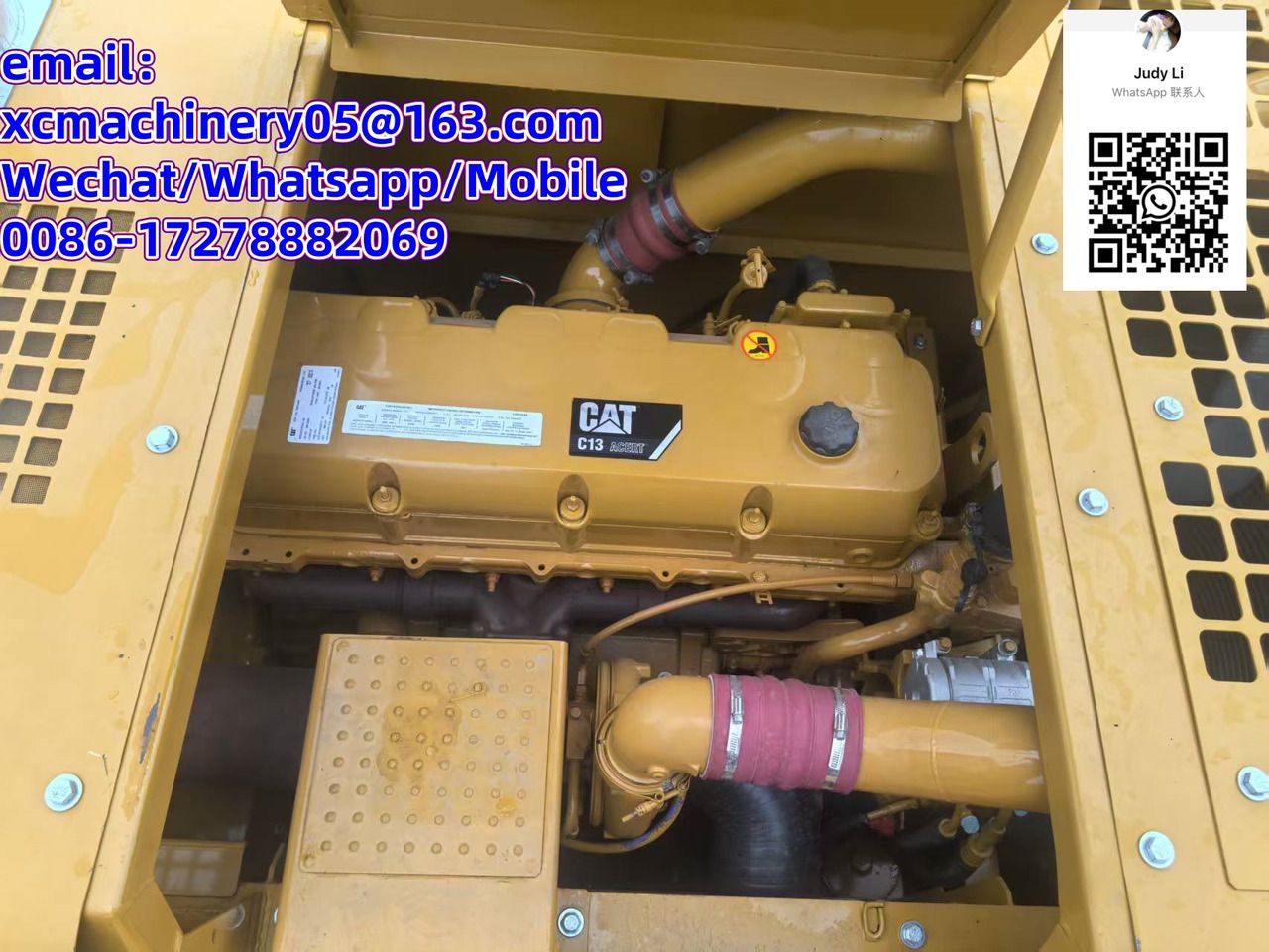 2022 Caterpillar 349D2 engine compartment view 2022 Caterpillar 349D2 engine compartment view