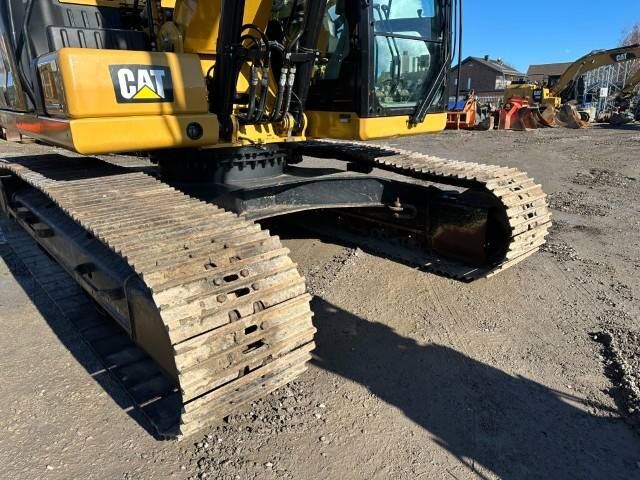 2019 Caterpillar 320 Next Generation crawler excavator, lower chassis and track view 2019 Caterpillar 320 Next Generation crawler excavator, lower chassis and track view