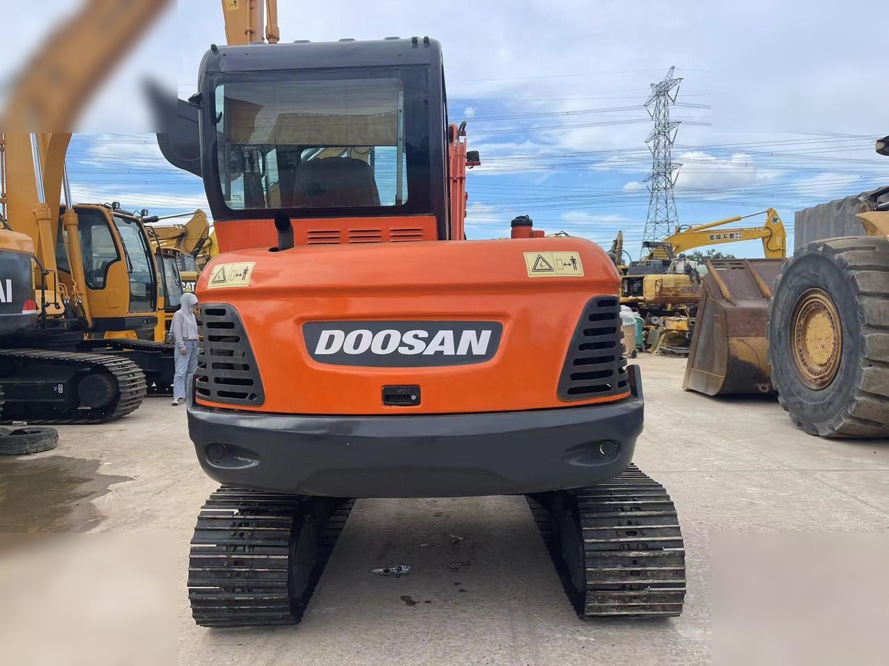 2021 Doosan DX60-9C crawler excavator, rear view 2021 Doosan DX60-9C crawler excavator, rear view