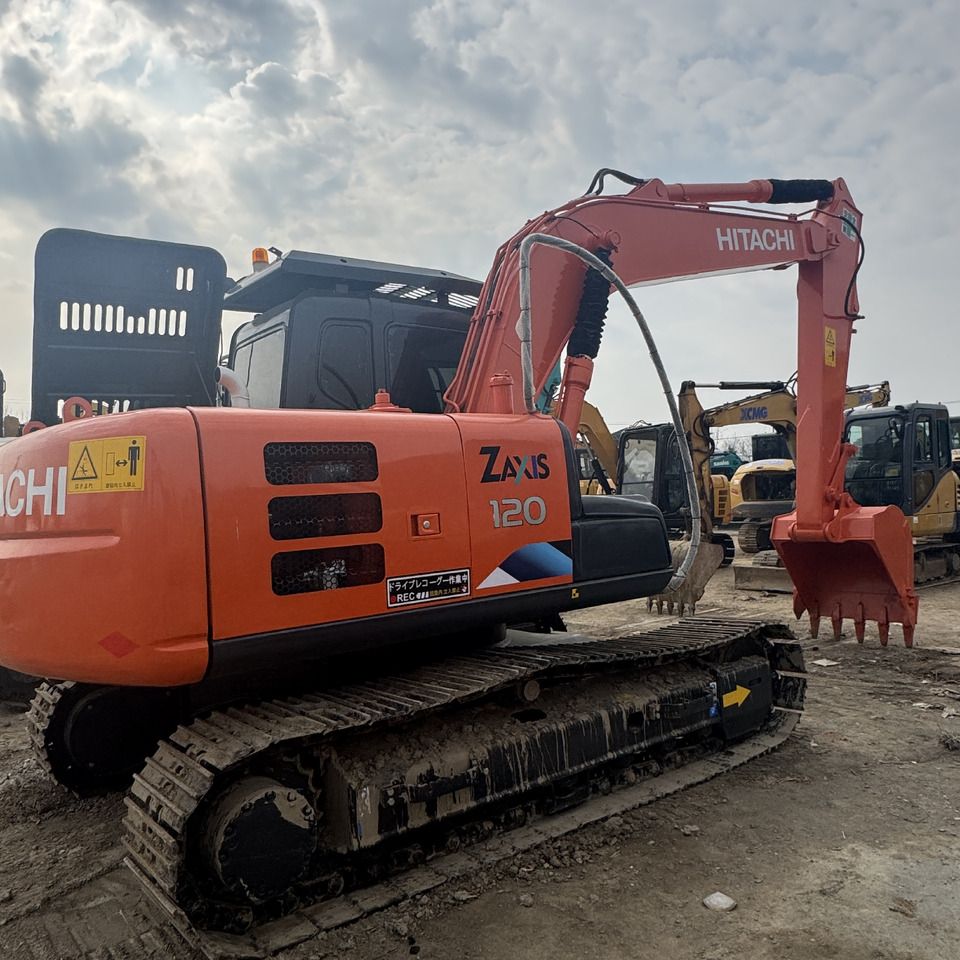 2023 Hitachi Zaxis 120 crawler excavator, side view 2023 Hitachi Zaxis 120 crawler excavator, side view