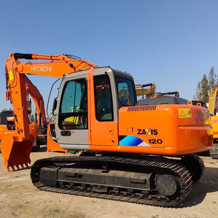 2000 Hitachi Zaxis 120 crawler excavator, side view