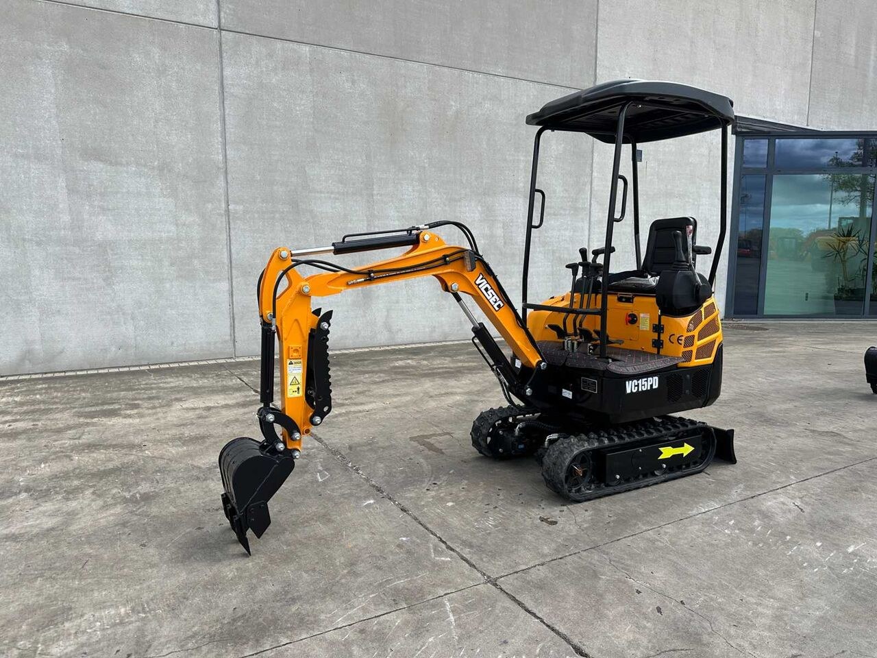 2025 Vicsec VC15PD mini excavator, side view