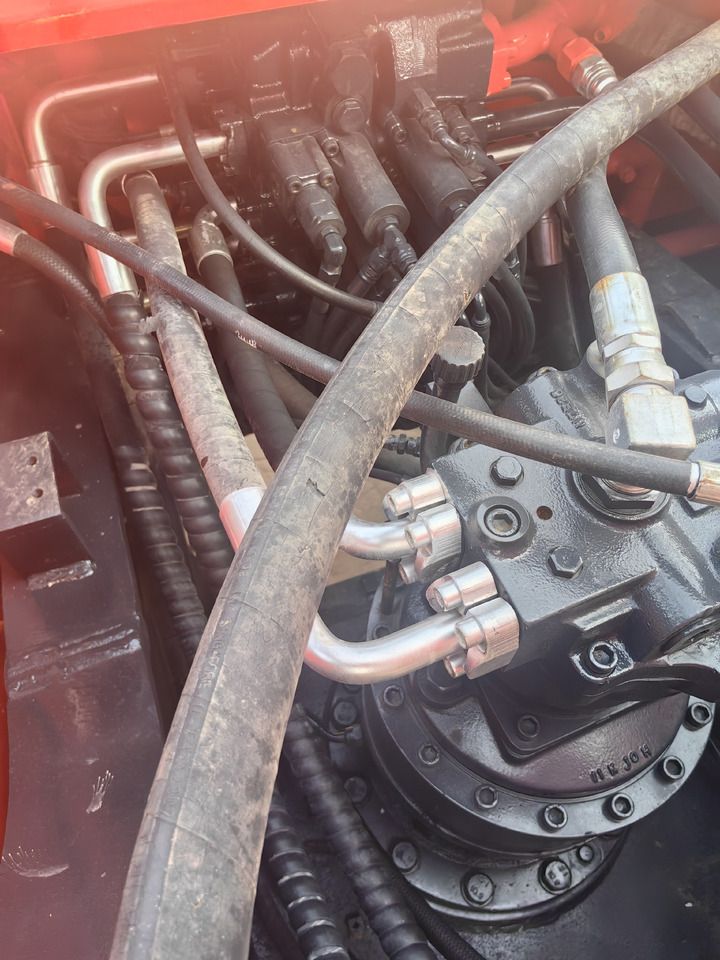 2025 Doosan DX340LC crawler excavator hydraulic system detail 2025 Doosan DX340LC crawler excavator hydraulic system detail