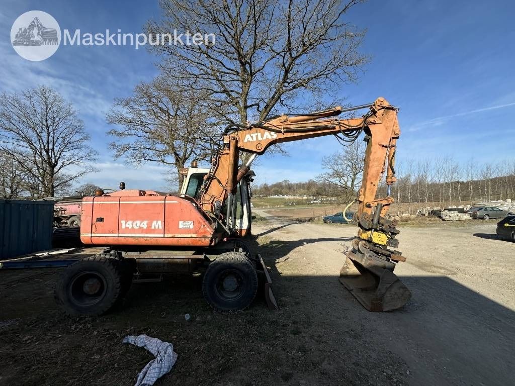 2001 Atlas 1404 M wheel excavator, side view 2001 Atlas 1404 M wheel excavator, side view