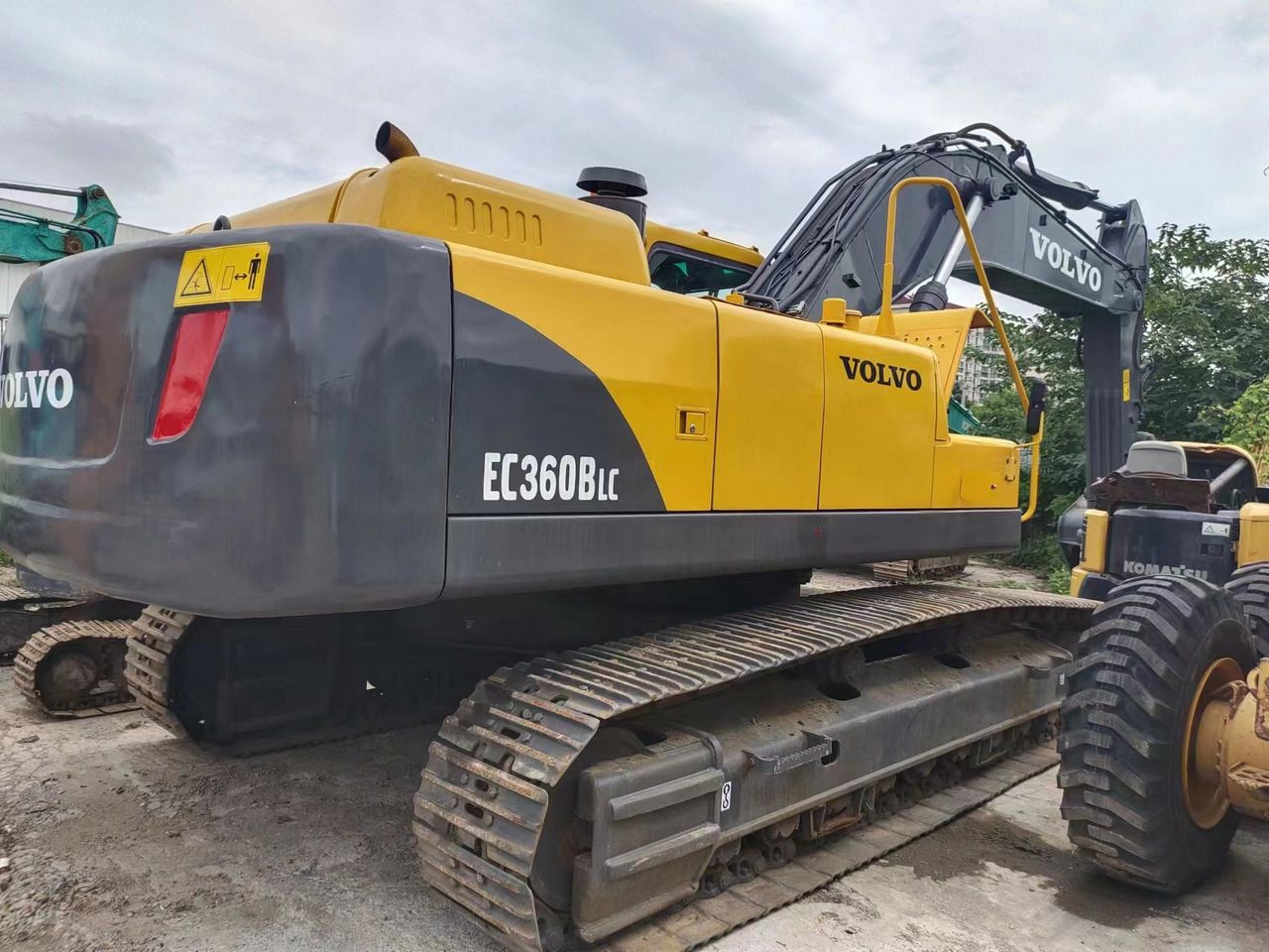 2018 Volvo EC360BLC crawler excavator, rear three-quarter view 2018 Volvo EC360BLC crawler excavator, rear three-quarter view