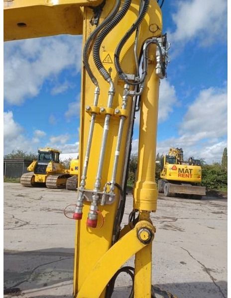 2023 Komatsu PW138MR-11E0 wheel excavator boom detail