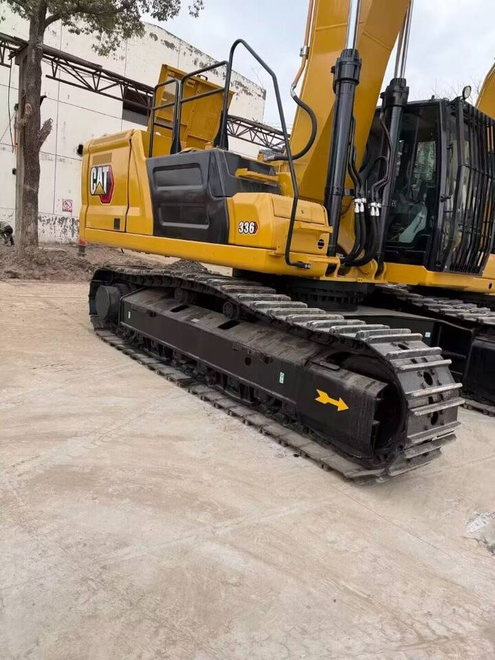 2024 Caterpillar 336 crawler excavator side view 2024 Caterpillar 336 crawler excavator side view