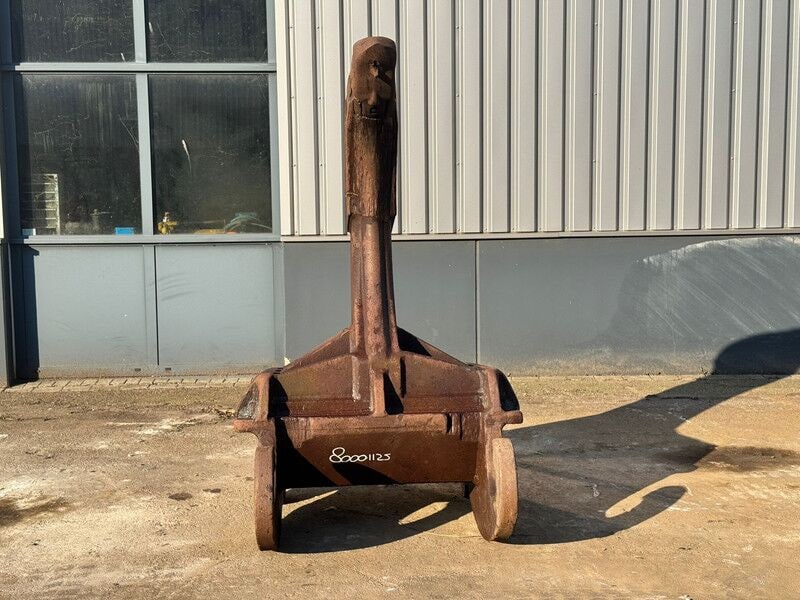 Verachtert Ripper 3T CW70, front view Verachtert Ripper 3T CW70, front view