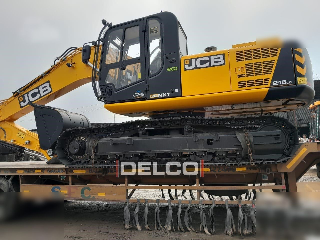 2026 JCB NXT 215LC crawler excavator side view 2026 JCB NXT 215LC crawler excavator side view
