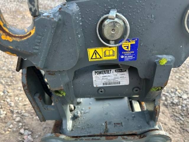 2024 Wacker Neuson ET18 mini excavator Powertilt attachment detail 2024 Wacker Neuson ET18 mini excavator Powertilt attachment detail