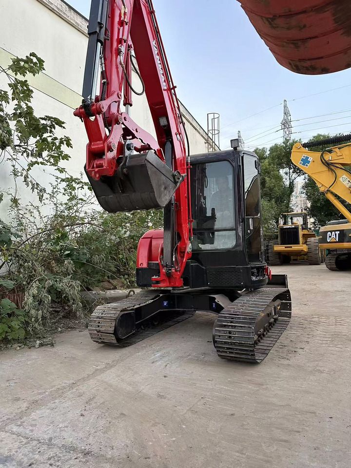 2015 Yanmar VIO55-5B mini excavator, front view 2015 Yanmar VIO55-5B mini excavator, front view