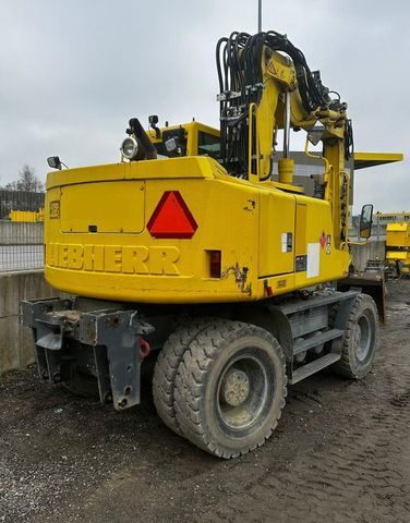 2007 Liebherr A900C ZW LITRONIC wheel excavator rear view
