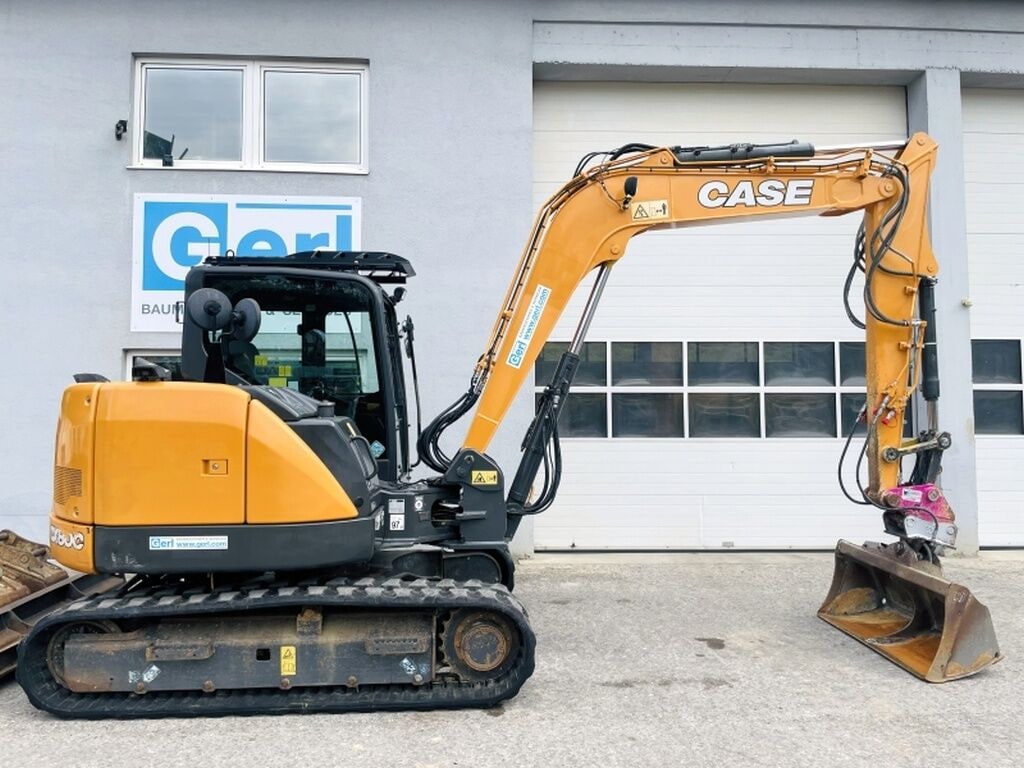 2018 CASE CX80C mini excavator, side view 2018 CASE CX80C mini excavator, side view