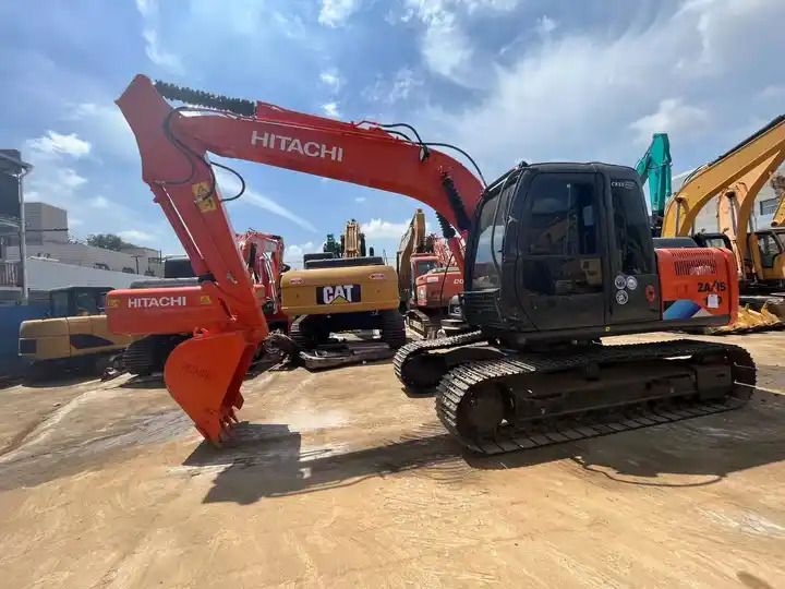 2016 Hitachi ZX120 crawler excavator, side profile view 2016 Hitachi ZX120 crawler excavator, side profile view