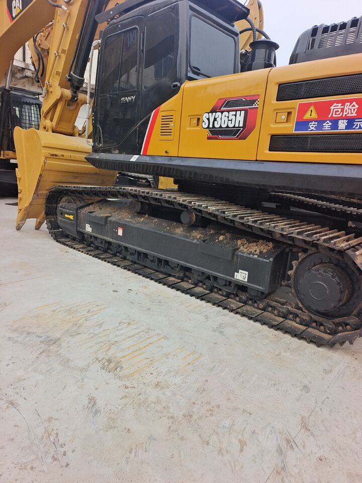 2025 Sany SY365H crawler excavator side view