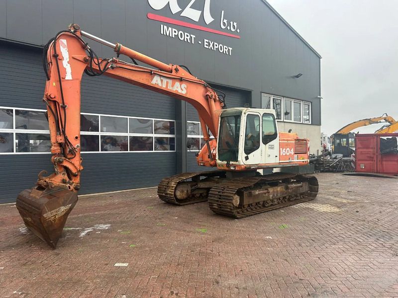1997 Atlas 1604LC crawler excavator, side view 1997 Atlas 1604LC crawler excavator, side view