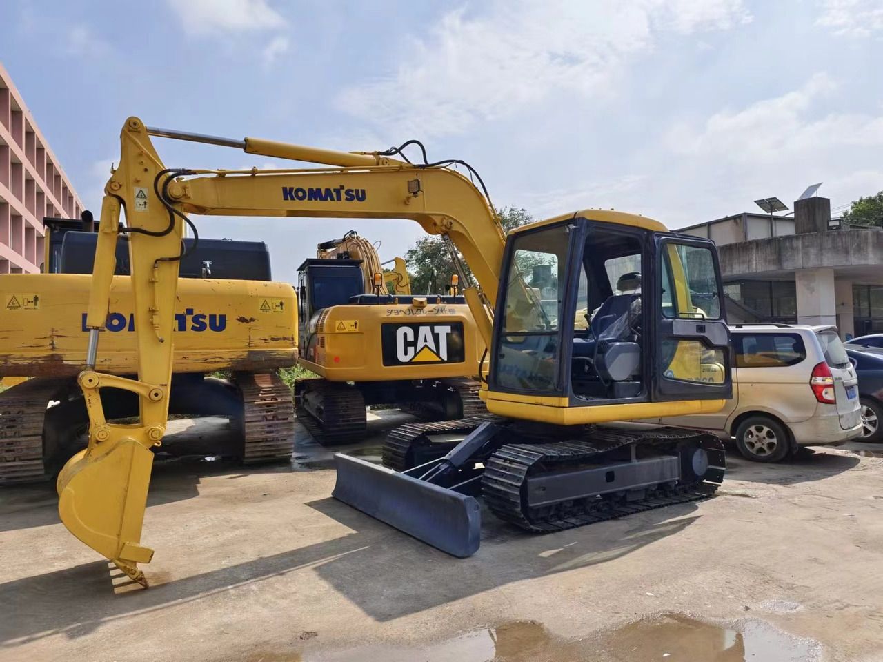 2018 Komatsu PC60-7 mini excavator, front-side view 2018 Komatsu PC60-7 mini excavator, front-side view