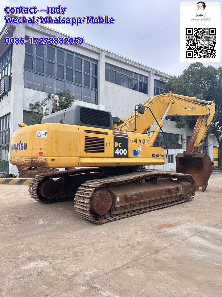 Komatsu PC400 crawler excavator, rear three-quarter view