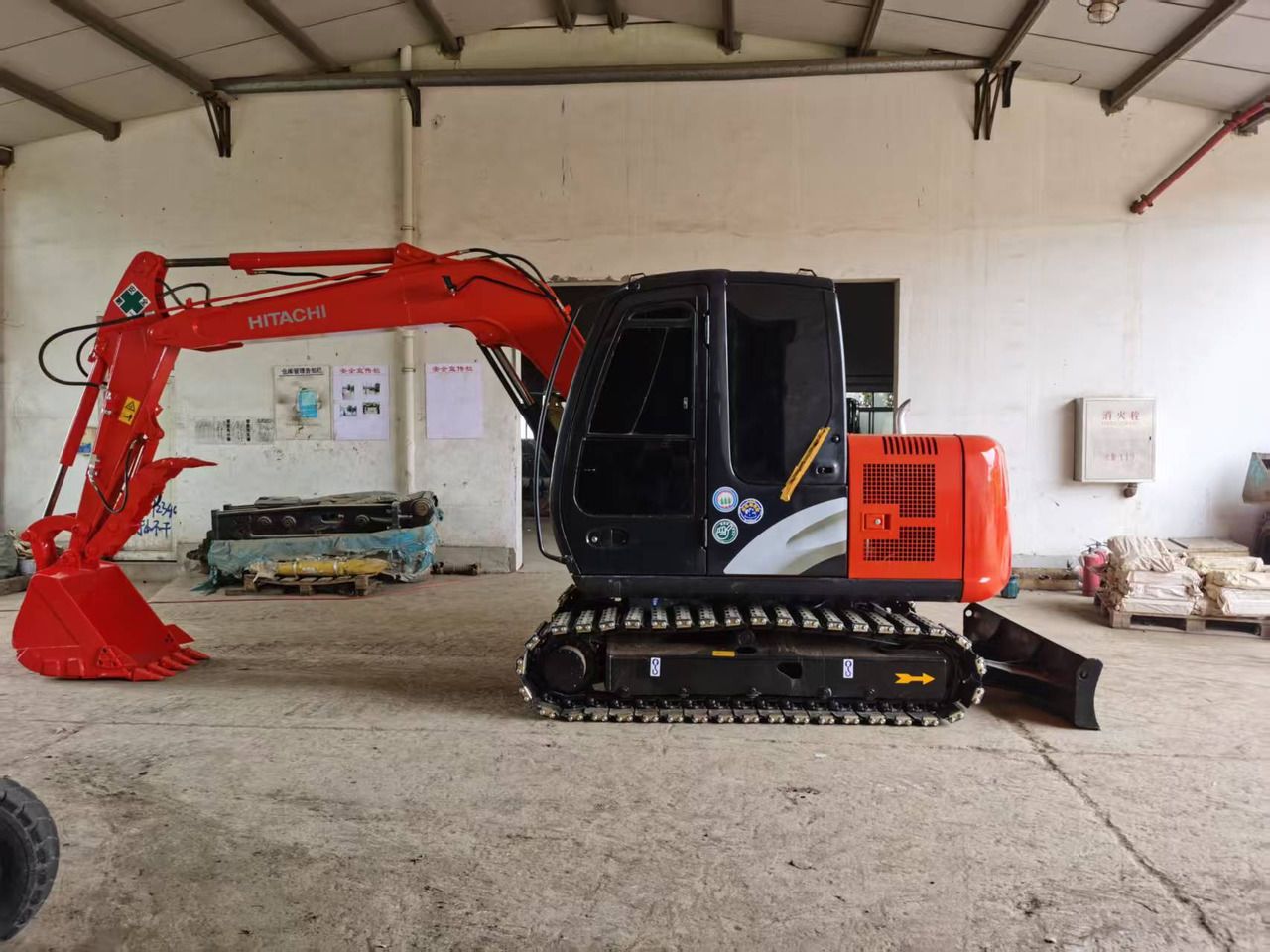 2014 Hitachi ZX60 mini excavator, side view