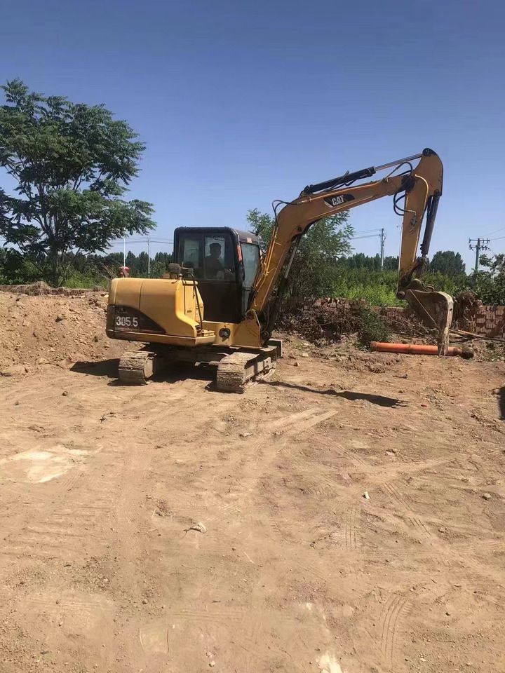 2020 Caterpillar 305.5 mini excavator, side view 2020 Caterpillar 305.5 mini excavator, side view
