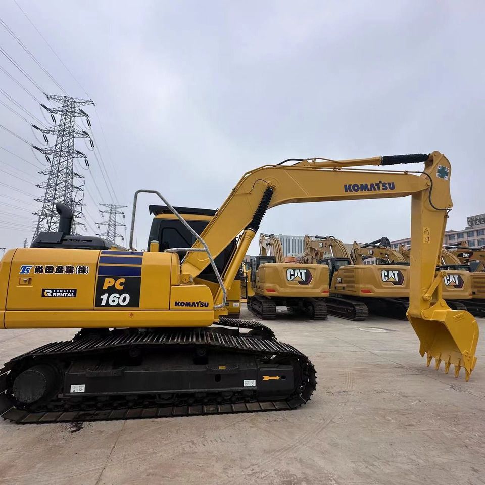 2023 Komatsu PC160 crawler excavator, side view 2023 Komatsu PC160 crawler excavator, side view