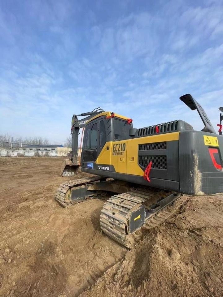 2023 Volvo EC210D crawler excavator, rear three-quarter view 2023 Volvo EC210D crawler excavator, rear three-quarter view