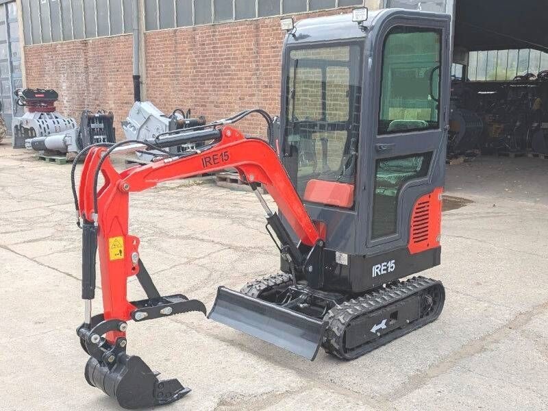 2025 Ingersoll Rand IRE 15 mini excavator, side view 2025 Ingersoll Rand IRE 15 mini excavator, side view