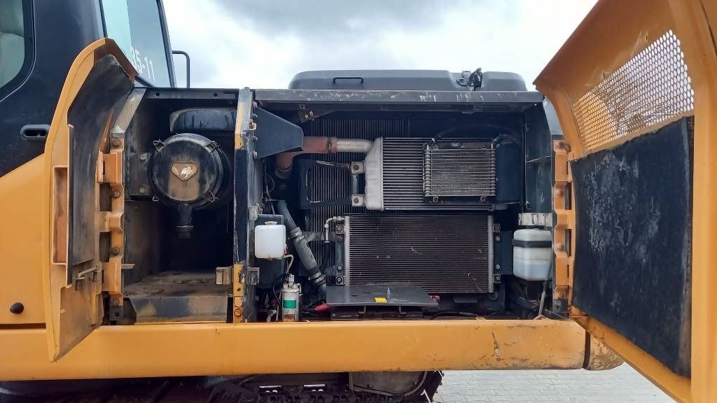 2012 CASE CX210B crawler excavator engine compartment view