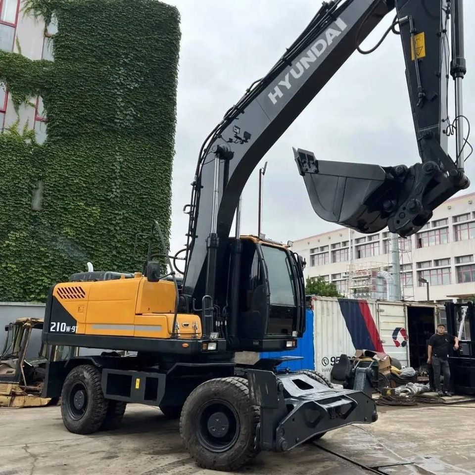 2023 Hyundai R210W-9T wheel excavator, side profile view