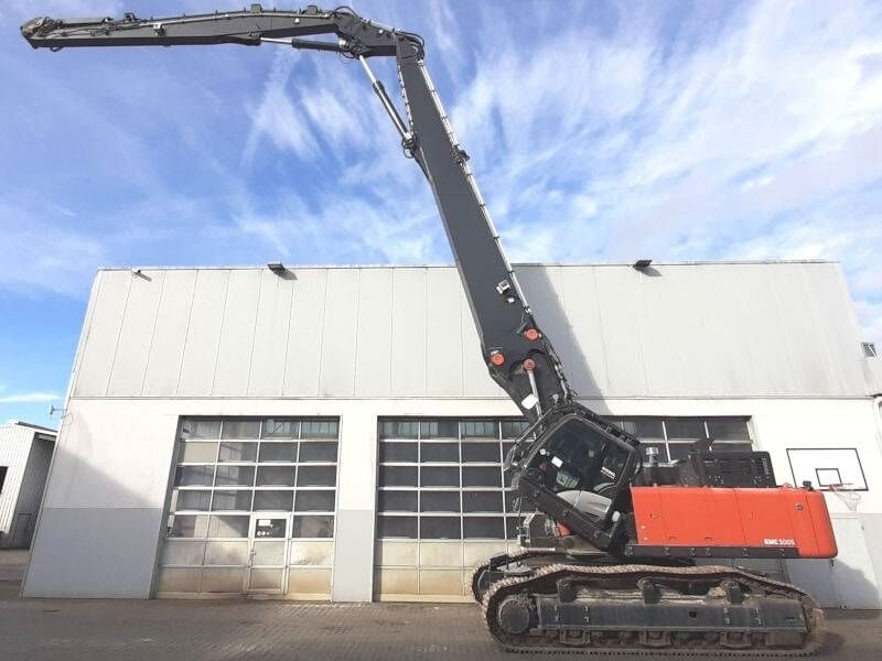2021 Hitachi KMC500 S-6 demolition excavator, side profile view 2021 Hitachi KMC500 S-6 demolition excavator, side profile view