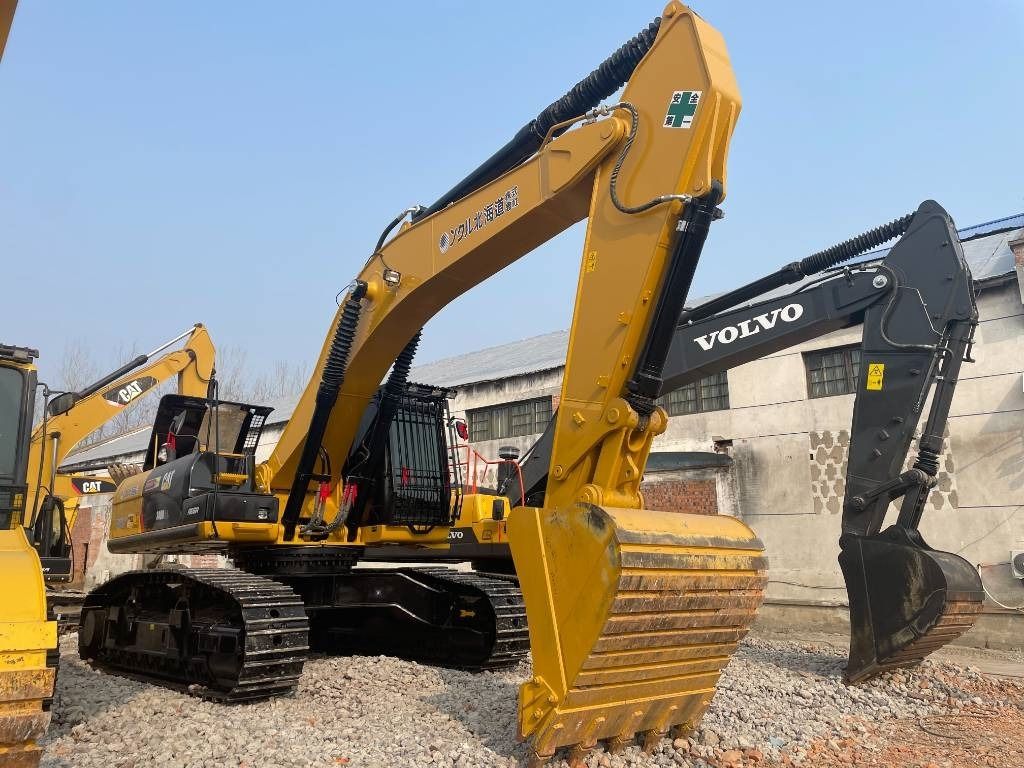 2023 Caterpillar 340 crawler excavator, side view