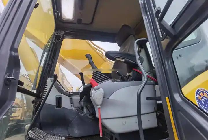 2017 Komatsu PC400-7 crawler excavator cab interior view 2017 Komatsu PC400-7 crawler excavator cab interior view