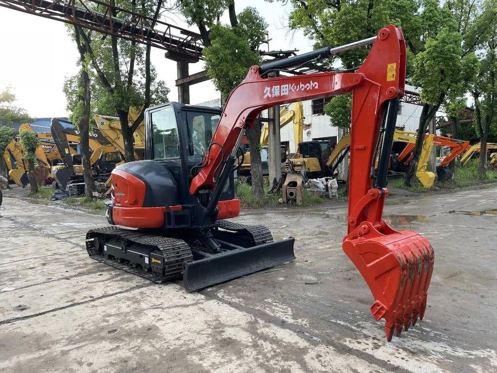 2024 Kubota KX155-5 mini excavator, rear three-quarter view 2024 Kubota KX155-5 mini excavator, rear three-quarter view