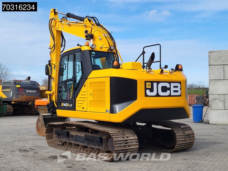 2021 JCB 140X LC crawler excavator, rear three-quarter view 2021 JCB 140X LC crawler excavator, rear three-quarter view